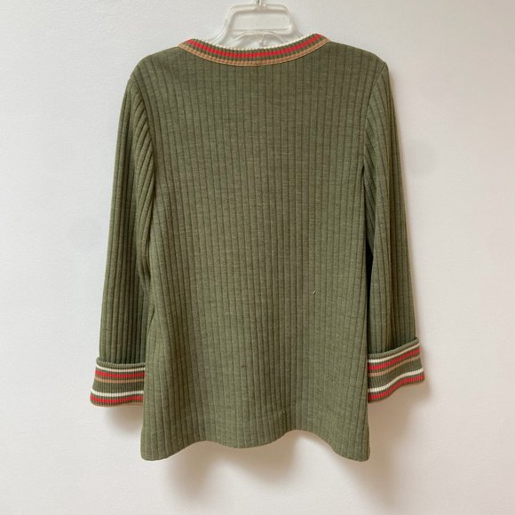 VINTAGE cardigan w/ wooden buttons - Picture 4 of 5